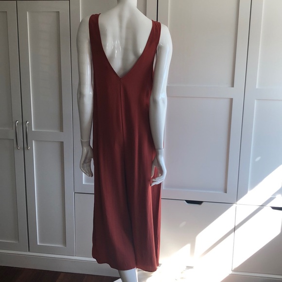 Brick rust orange red sleeveless deep v jumpsuit - Picture 6 of 8